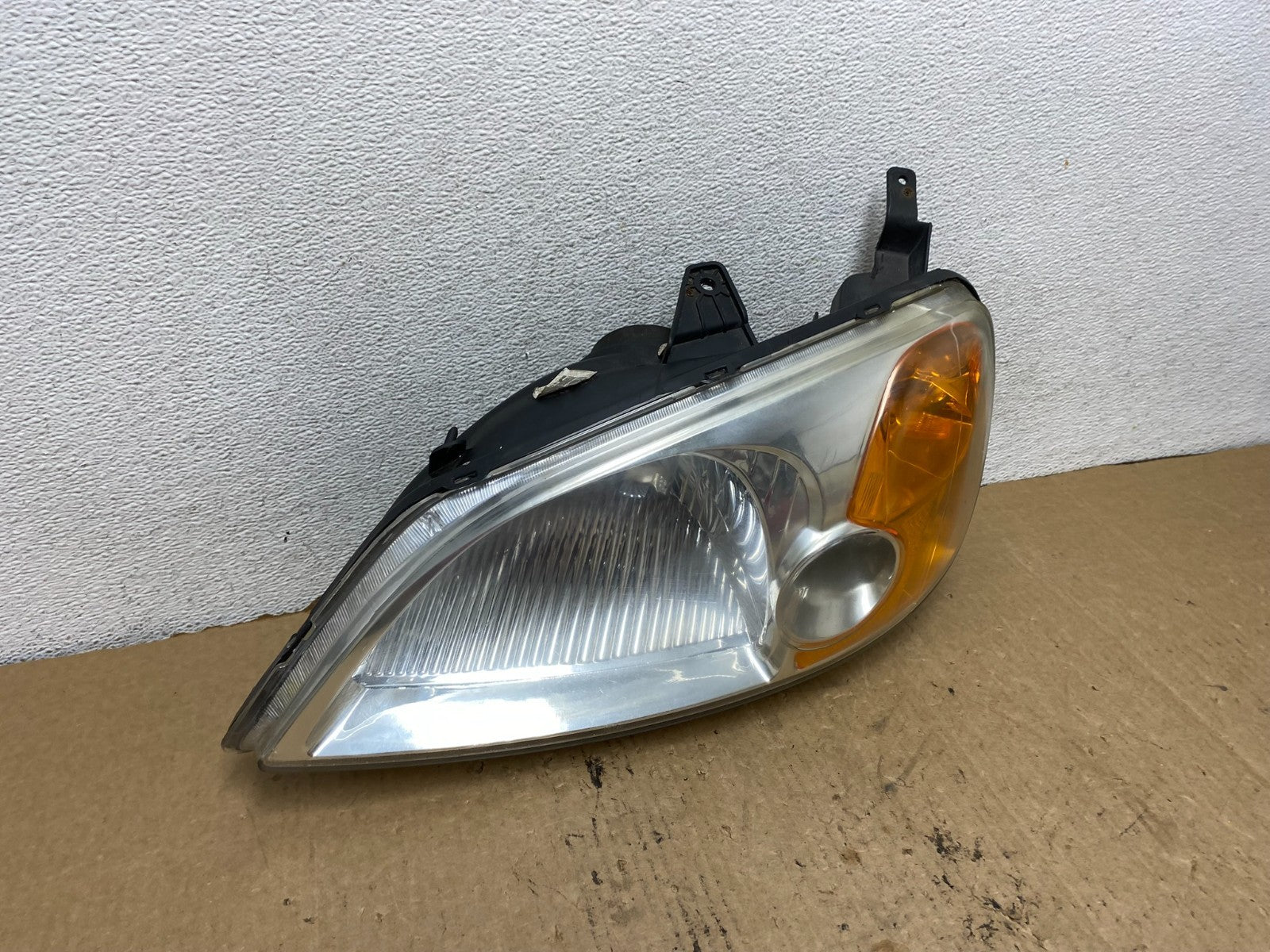 2001 - 2003 Honda Civic Coupe Headlight Halogen Left Driver LH AG2399 DW2