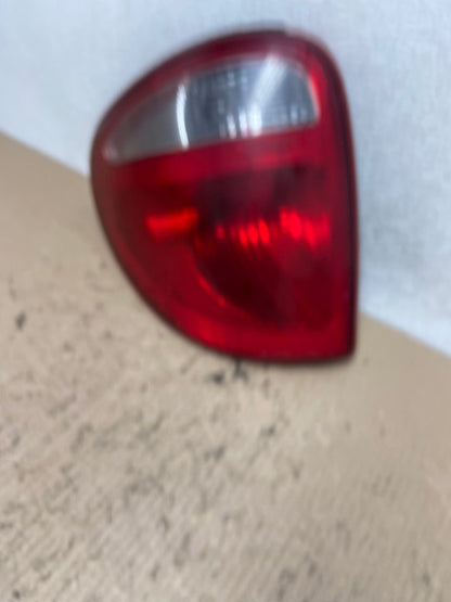 2004 to 2007 Dodge Grand Caravan Left Driver Lh Tail Light AF7165 LK1