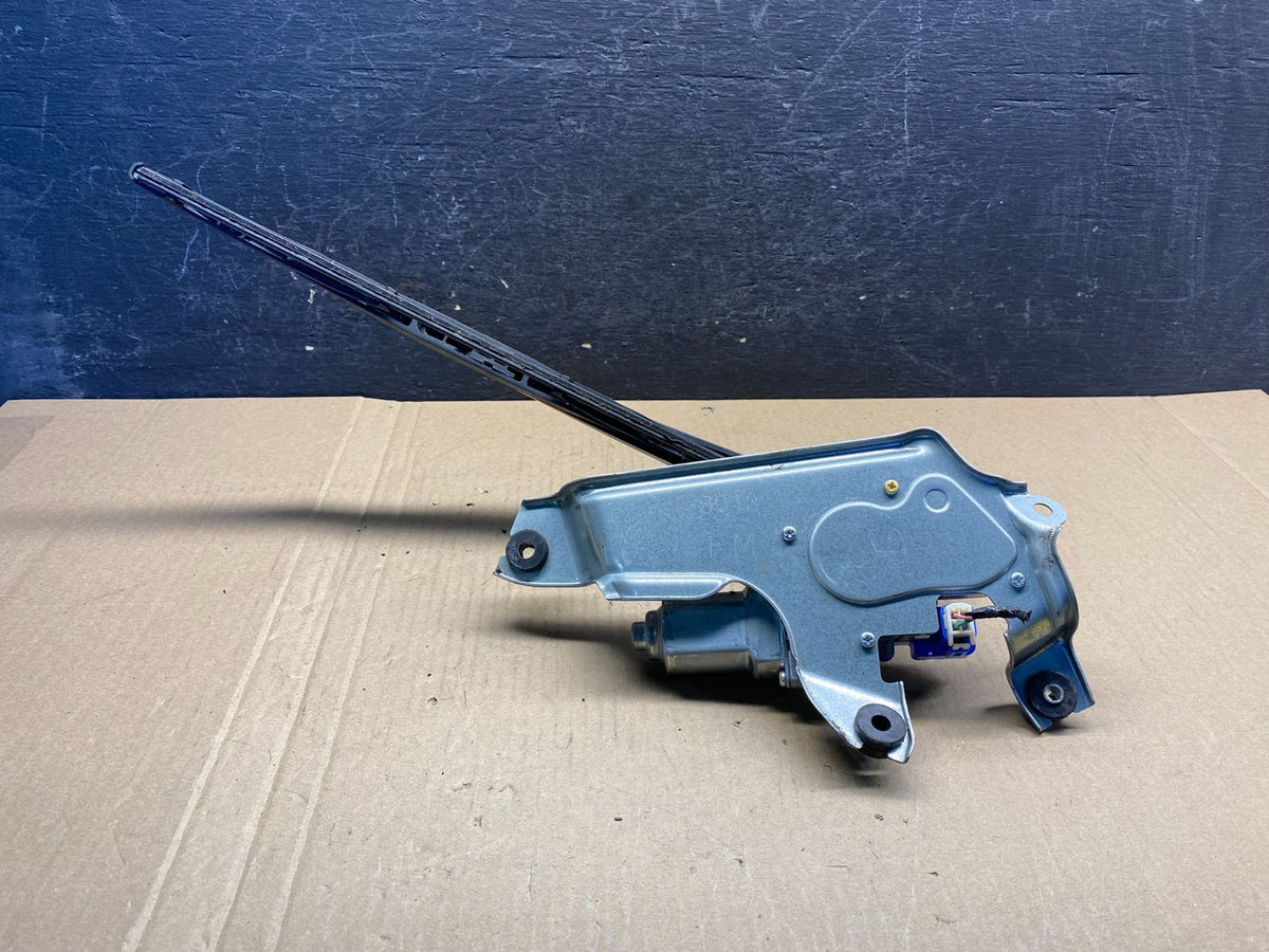 2018 to 2023 Subaru XV Crosstrek Rear Wiper Motor AG35395