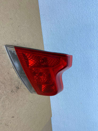 2005 to 2009 Volvo S60 Right Passenger Side Tail Light Oem AC2907 LK2