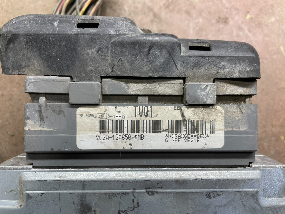 2002 Ford E250 E350 5.4L Van Engine Control ECU Computer 2c2a-12a650-amb J18522