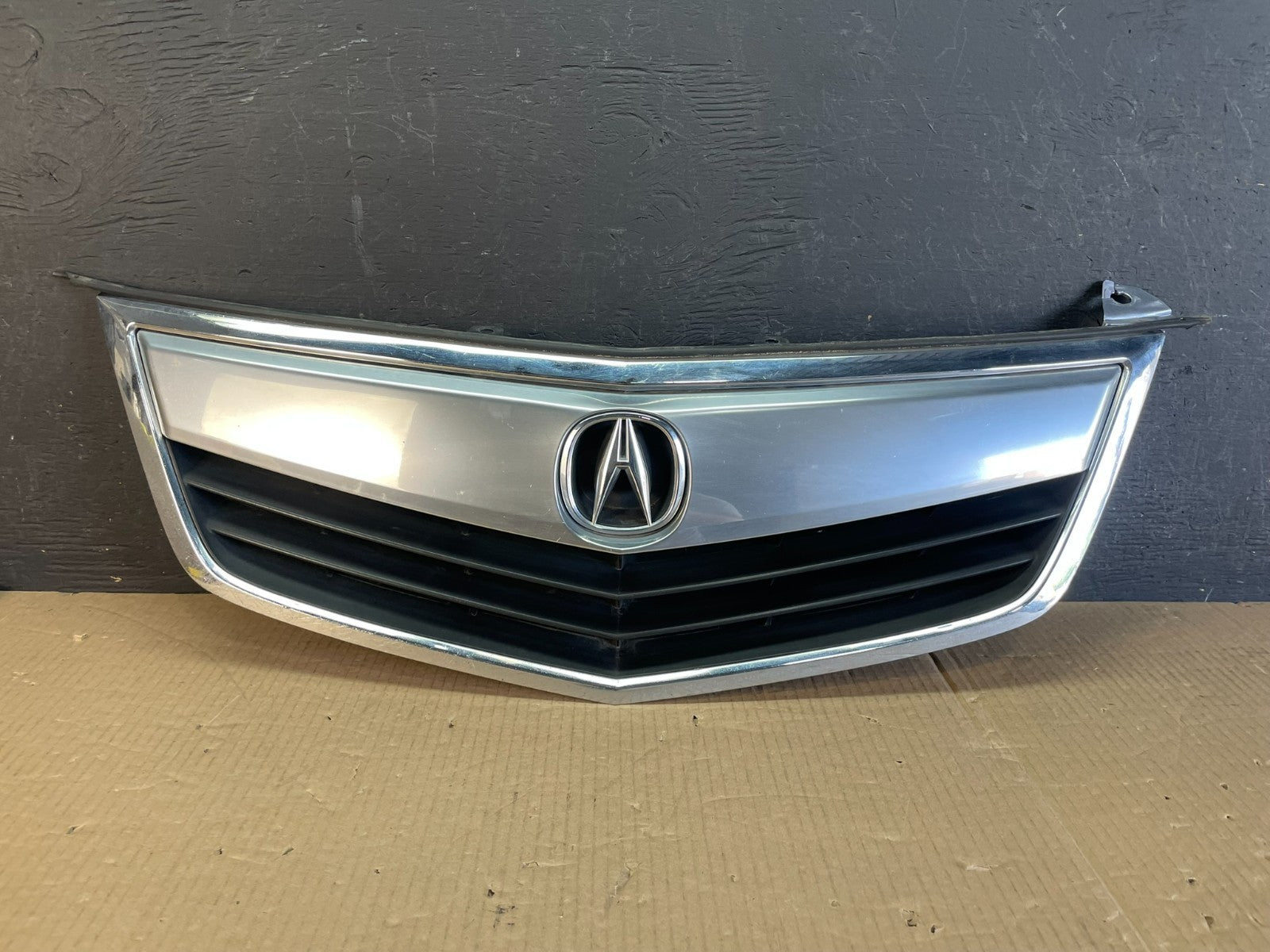 2011 to 2014 Acura TSX Front Upper Grill Grille Aftermarket AE3735 DG0