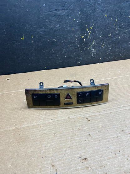 2005 - 2007 Mercedes C230 C240 Center Console Switch Control Unit W0316 DG0