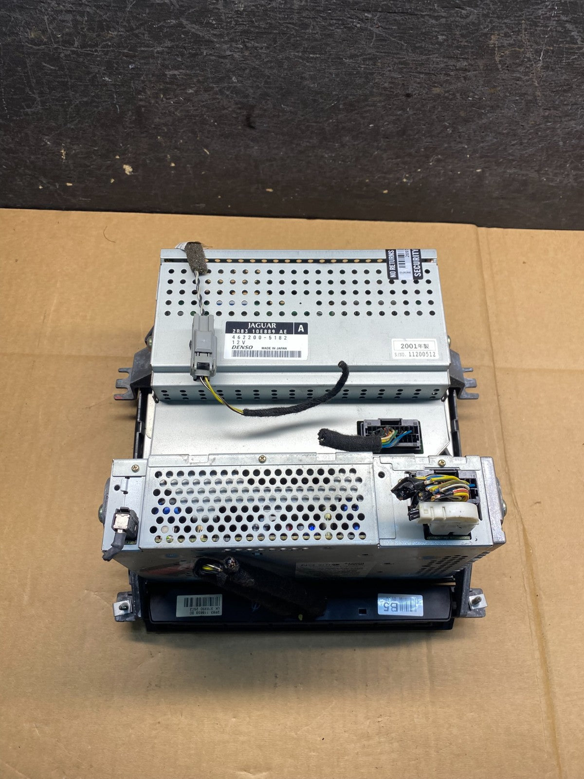 2003-2008 Jaguar S-Type Dash Climate A/C Screen Radio AM/FM Panel AI7629 DW5