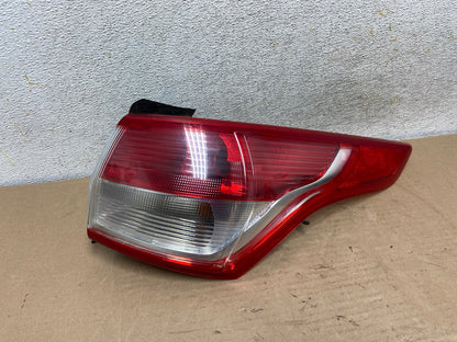 2013 to 2016 Ford Escape Right Passenger RH Side Tail Light AH9405 LK0