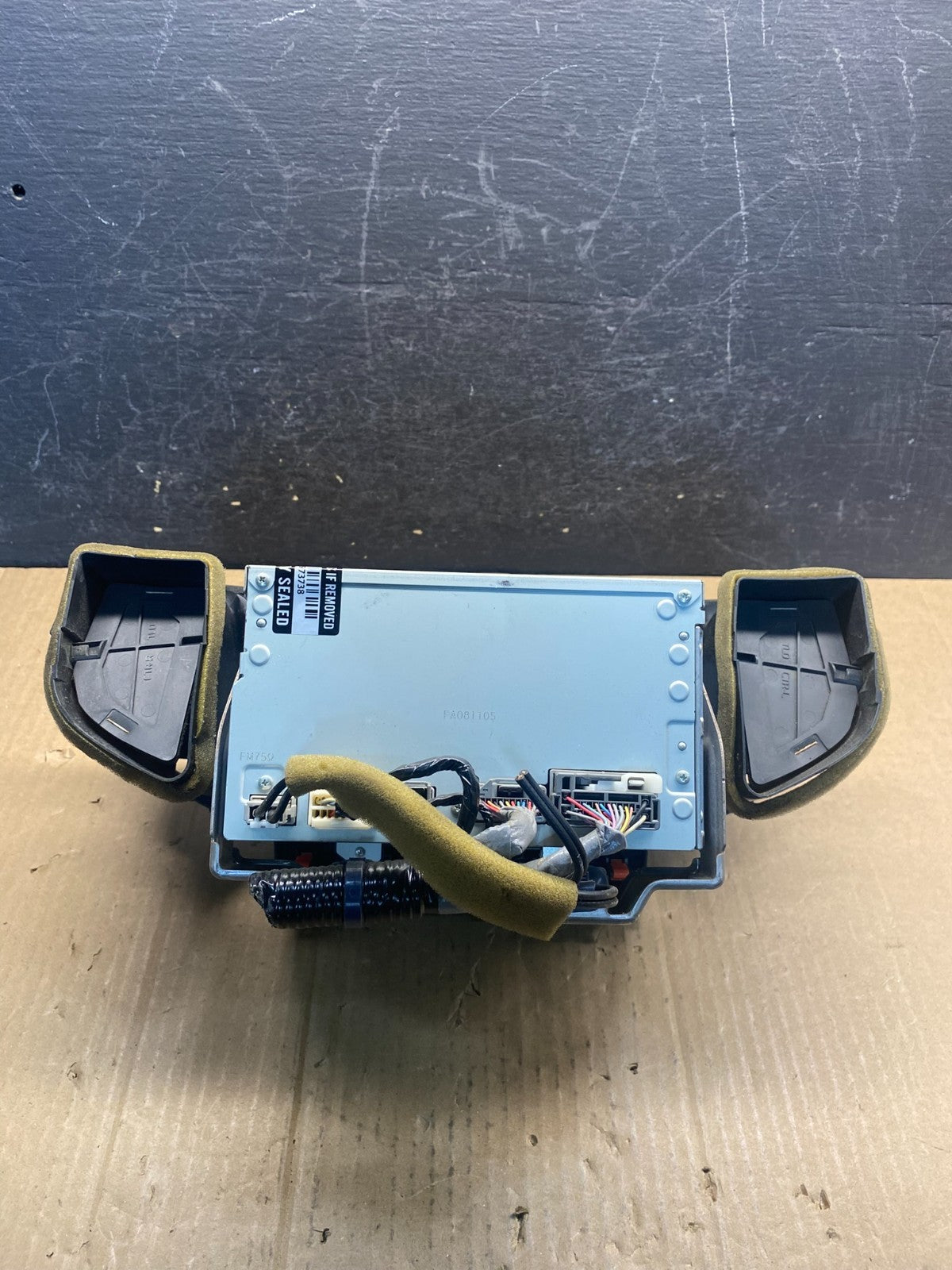 2009 to 2010 Acura TSX AM/FM CD Player Radio Audio System Air Vent AG3771 DG5