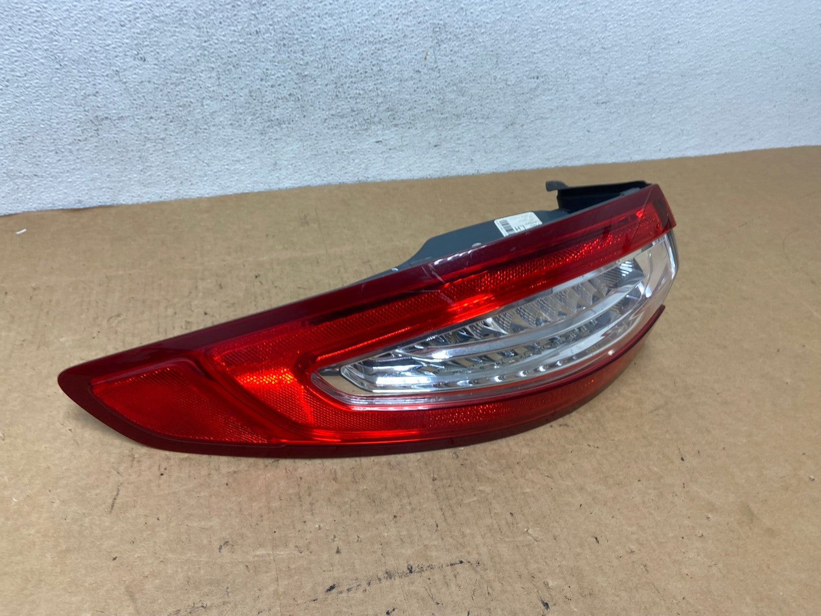 2013 to 2016 Ford Fusion Left Driver LH Side Tail Light AD4651 LK2