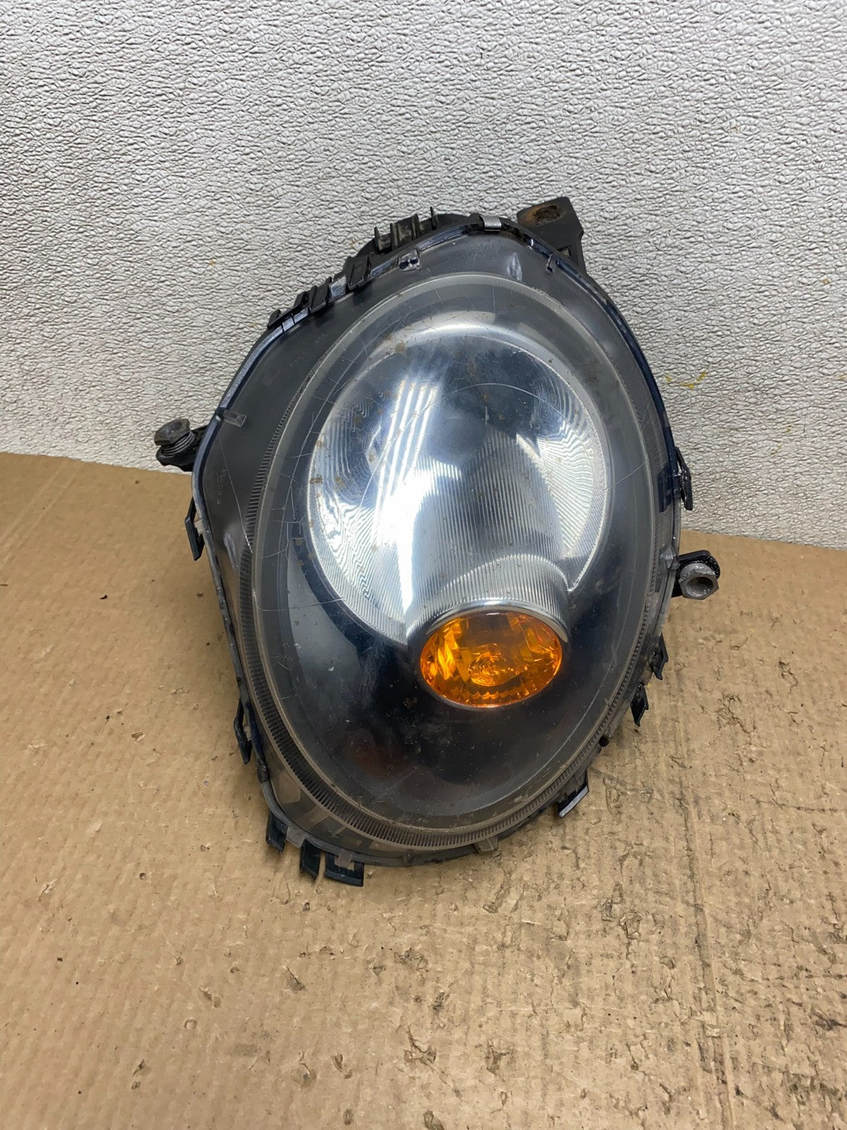 2007 to 2013 Mini Cooper Left Driver Lh Side Headlight Halogen W7830 DW0