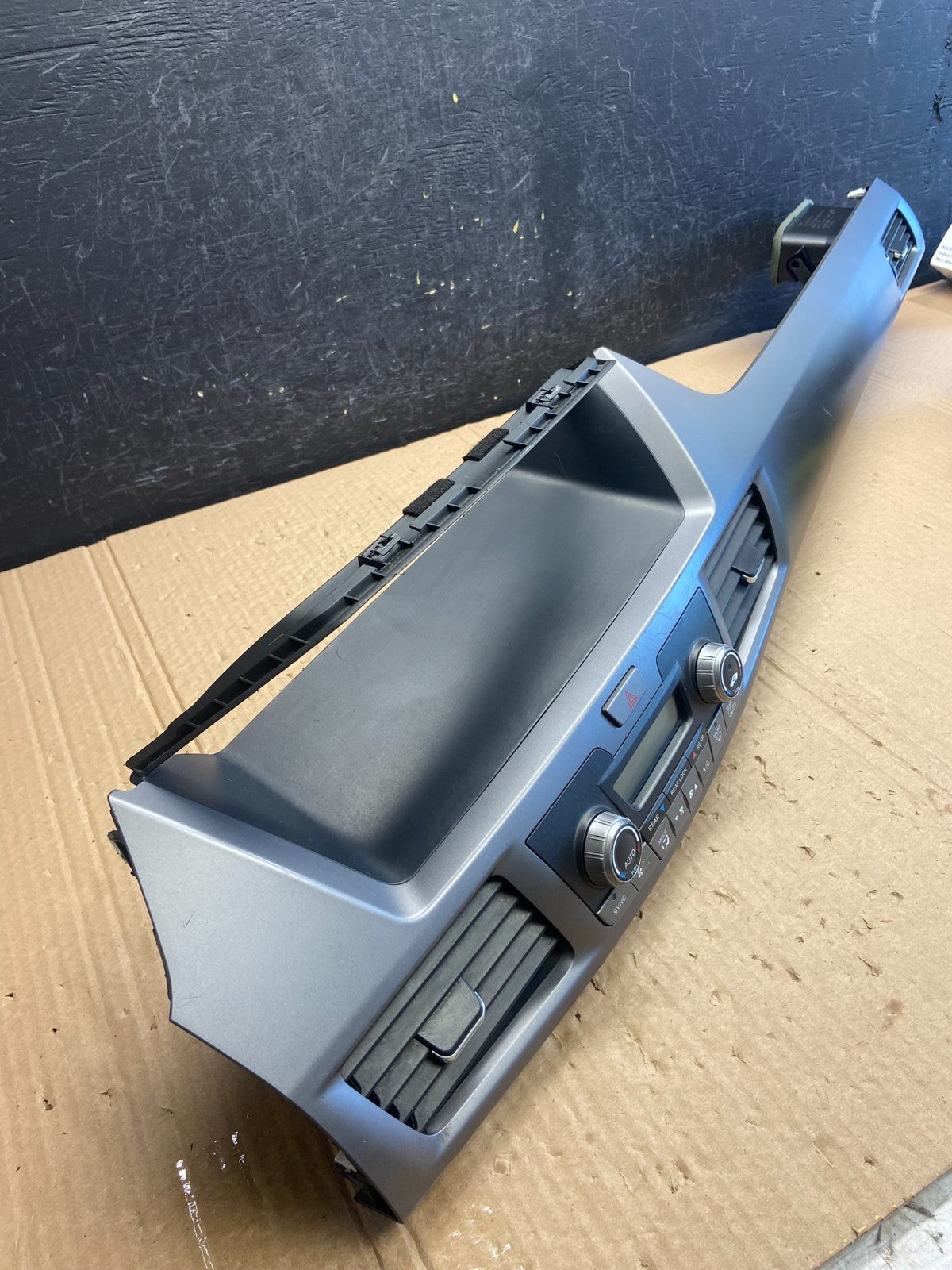 2011-2013 Honda Odyssey Dash Climate Control A/C Cluster Trim Bezel AF6325 DG4