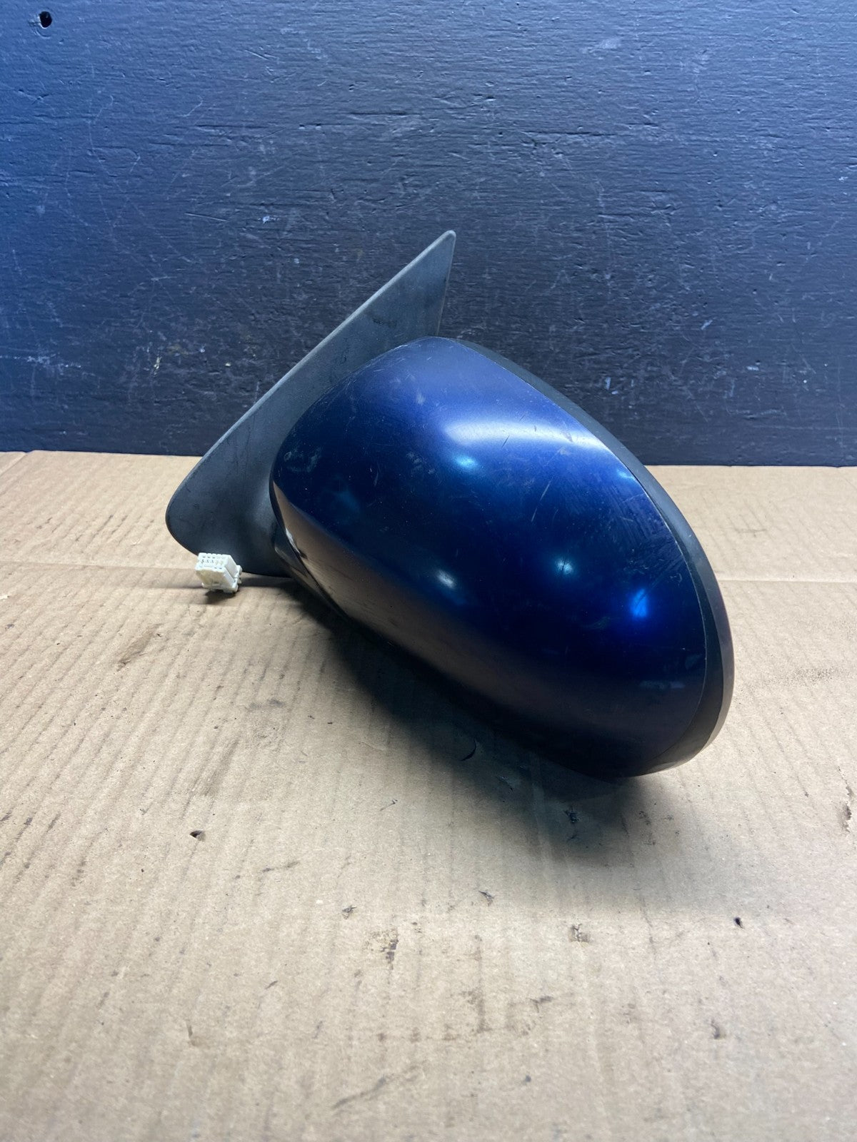 2000 - 2004 Infiniti i30 i35 Front Left Driver LH View Door Mirror AD2947 DW3