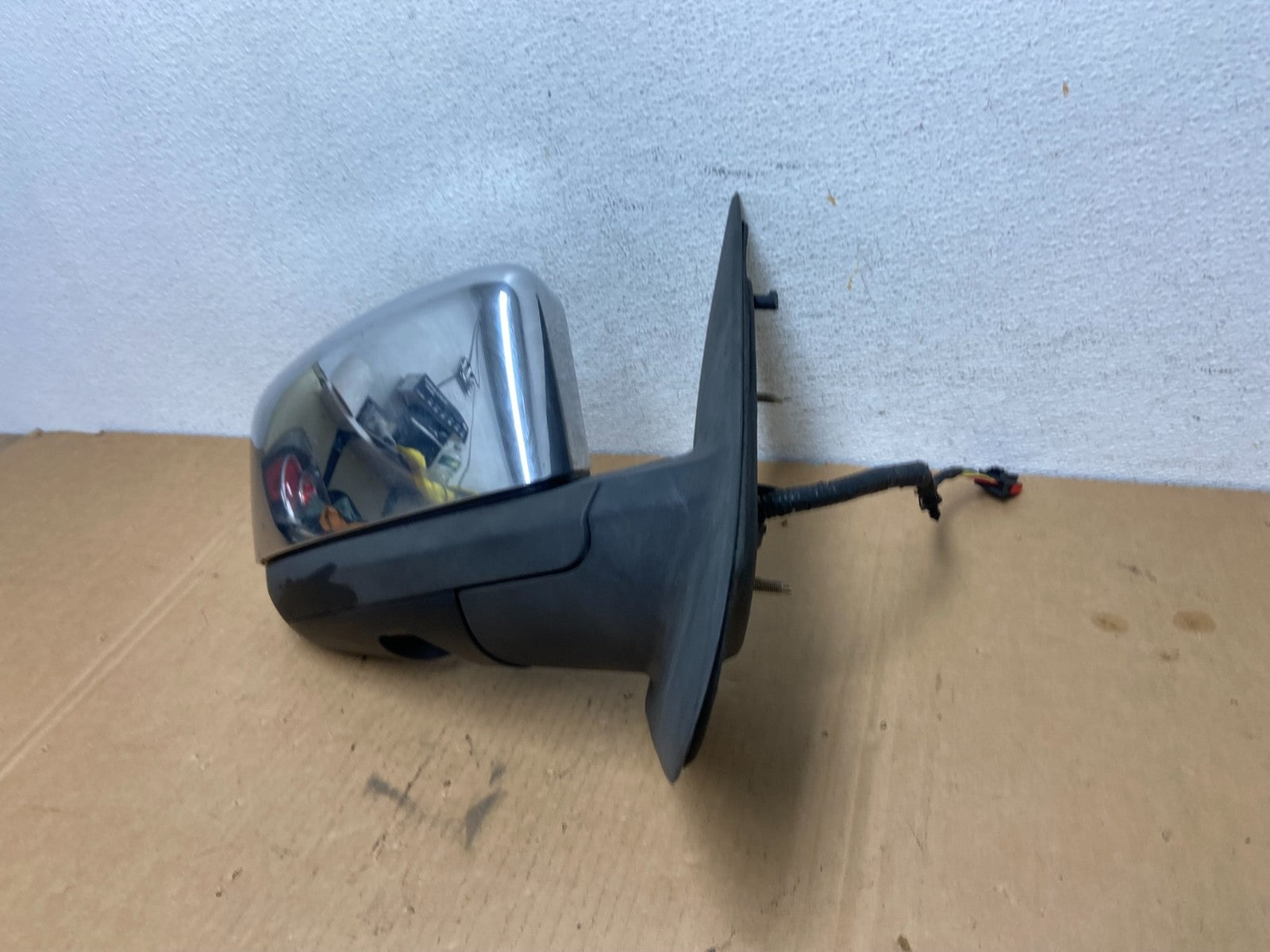2003-2006 Ford Expedition Right Passenger Side View Door Heated Mirror AD2690 DW1