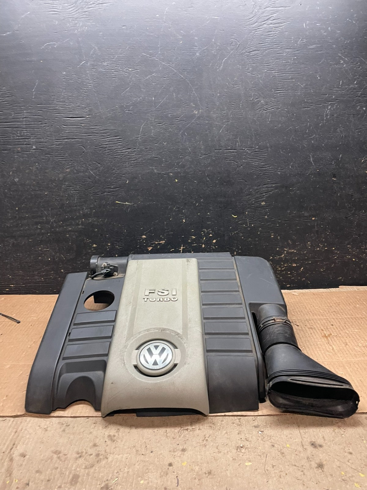 Volkswagen Passat Turbo Engine Cover 1k0129618ah Oem Y6412 DG3
