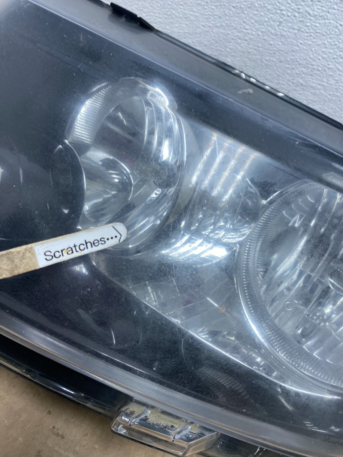 2011 to 2013 Jeep Grand Cherokee Halogen Left Driver Lh Headlight Oem AB8138 DW3