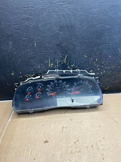 1999 - 2001 Ford F150 F-150 Speedometer Cluster Gauge Oem AB2028 DG0
