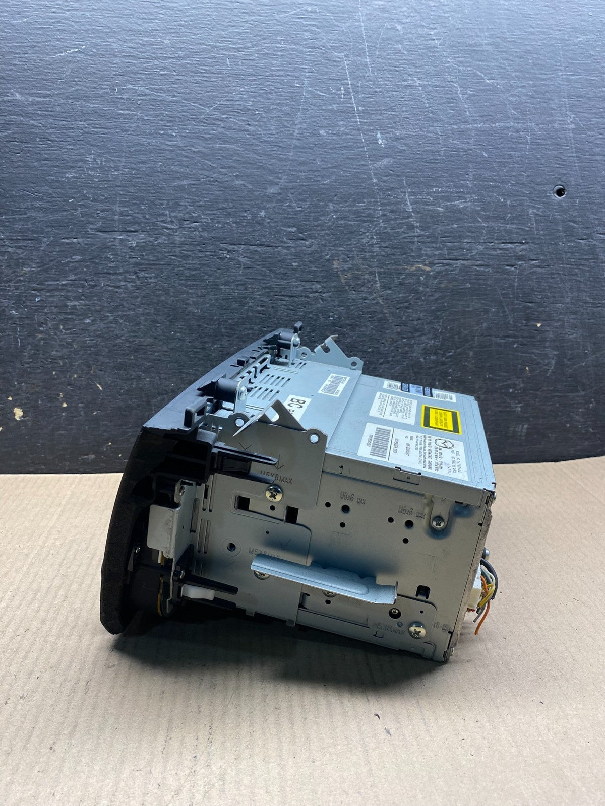 2010 to 2011 Mazda 3 Radio Cd Player BBM266AR0A ai9956 DG1