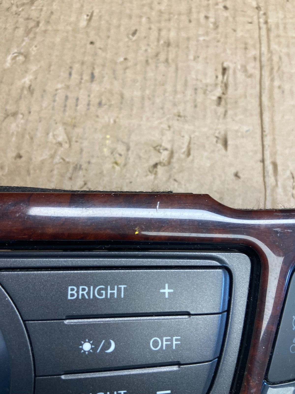 2013 to 2015 Nissan Pathfinder Information Display Control AE4101 DG1