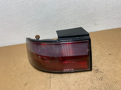 1993 to 1997 Cadillac Seville Left Driver LH Side Tail Light OEM AC3220 DG0