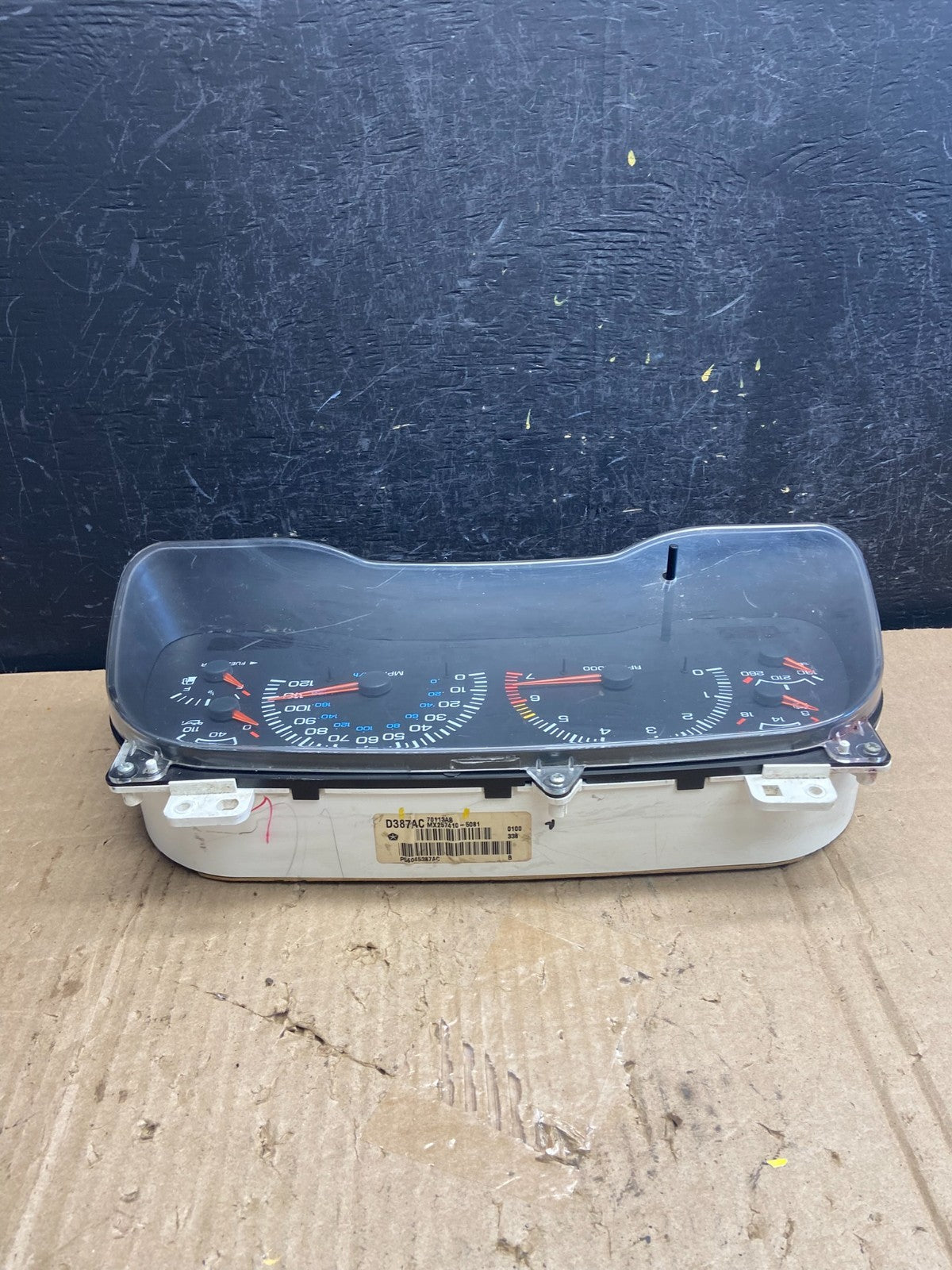 2000 Dodge Durango Speedometer Instrument Cluster Gauge AE2006 DG4