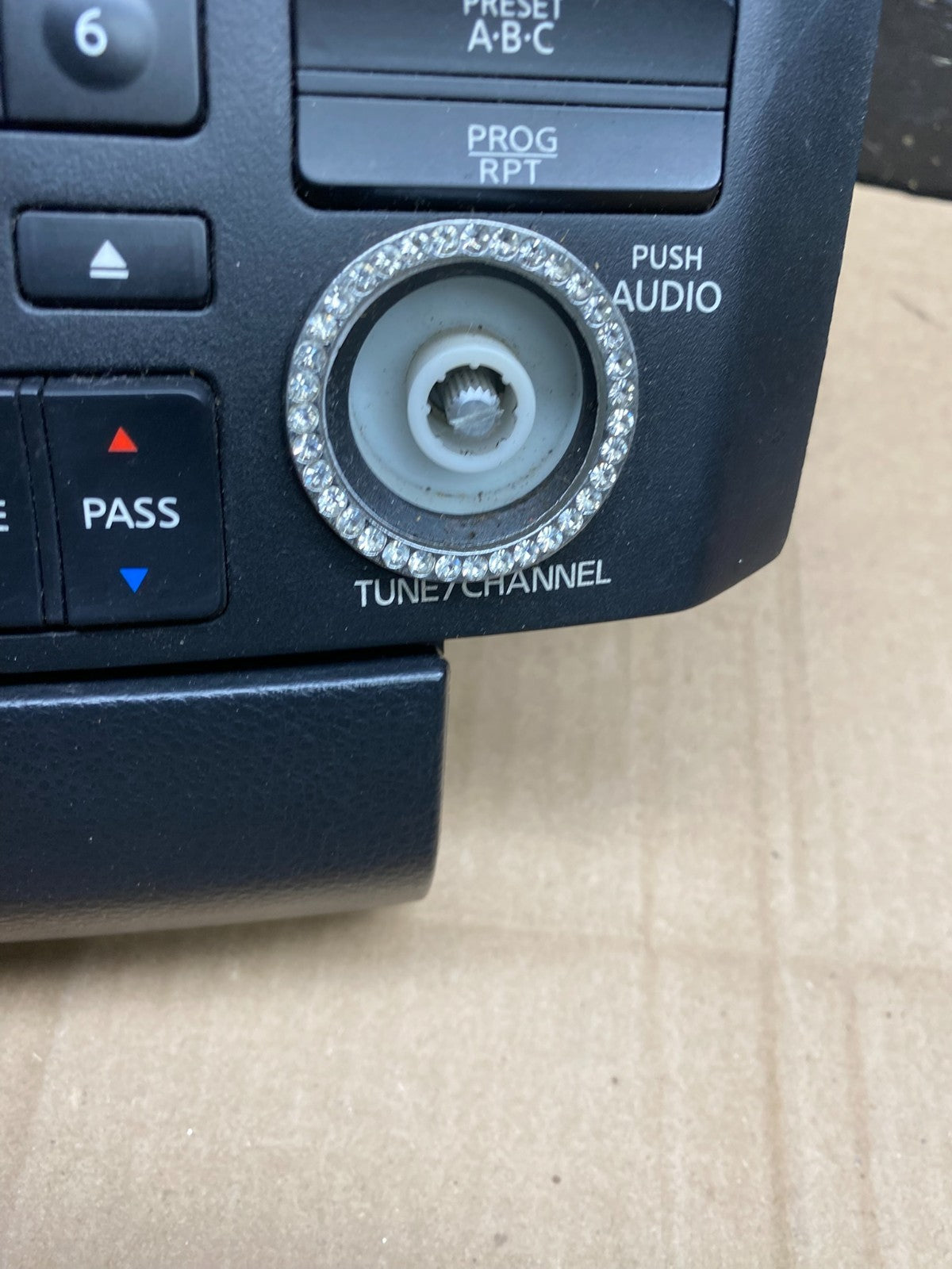 2004 to 2005 Infiniti FX35 Front Radio A/C Heater Switch Control Panel aa4482 DG4