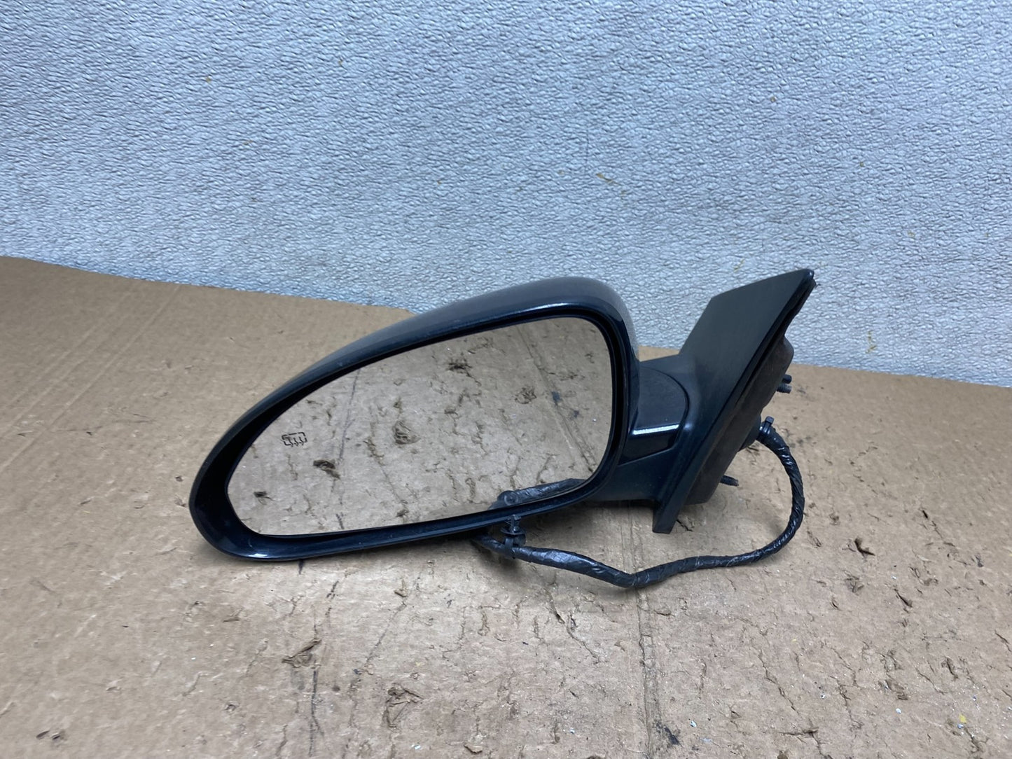 2008-2012 Buick Enclave Left Driver Heat Door Turn Sg Mirror OEM V4613 IT6