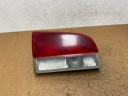 1992 to 1995 Pontiac Bonneville Left Driver Inner Tail Light AE0276 DG0