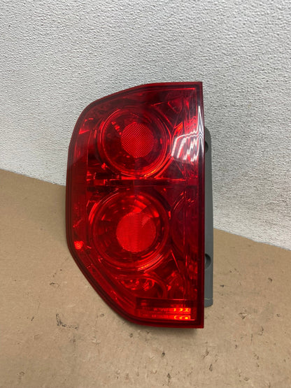 2003 2004 2005 Honda Pilot Left Driver LH Side Tail Light AG4189 LK0