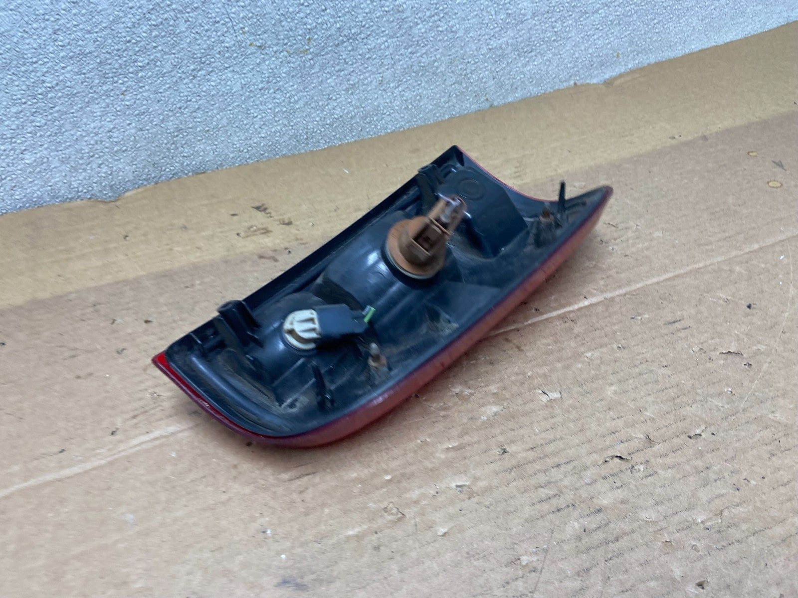 2008 to 2016 Ford F-250 F250 Right Passenger RH Side Tail Light Oem AB5220 LK5