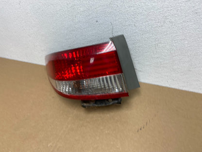 2003 to 2004 Honda Accord Sedan Left Driver Lh Side Tail light AB9995 DW1