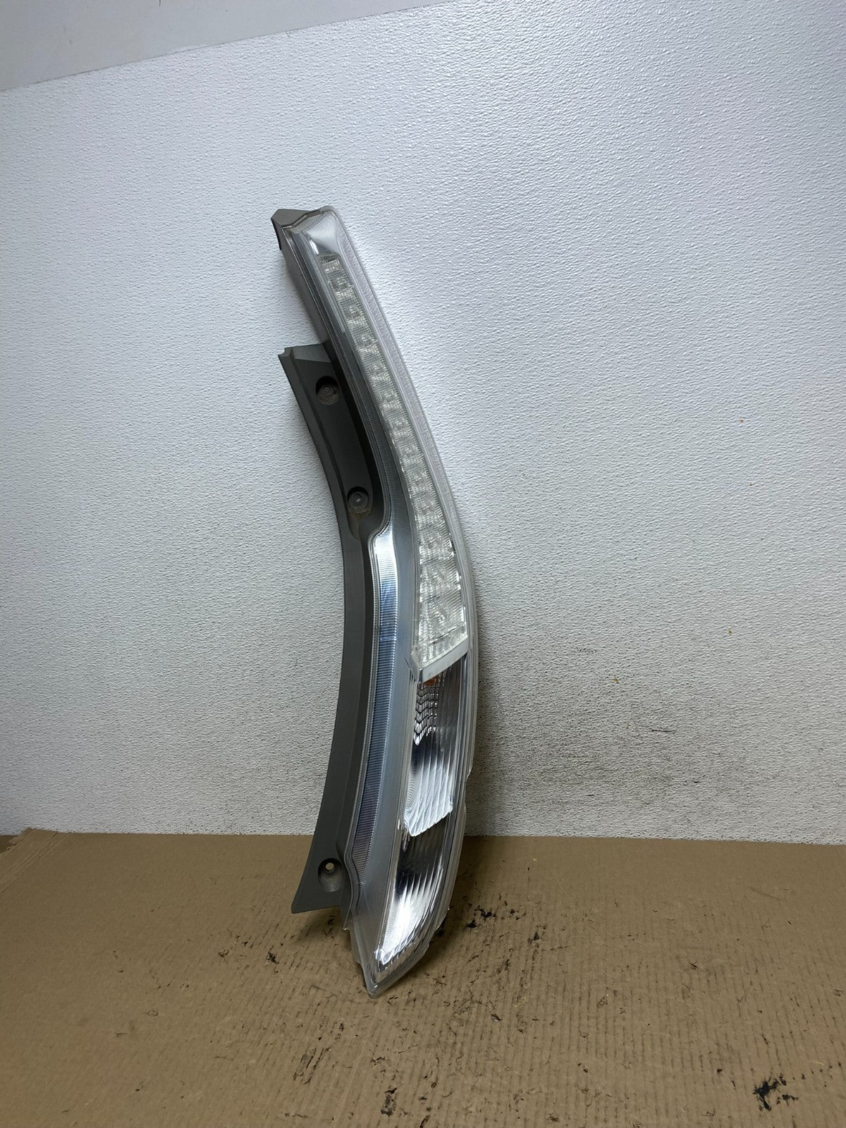 2013 to 2014 Nissan Leaf Right Passenger Rh Side Tail Light AF6066 DG0