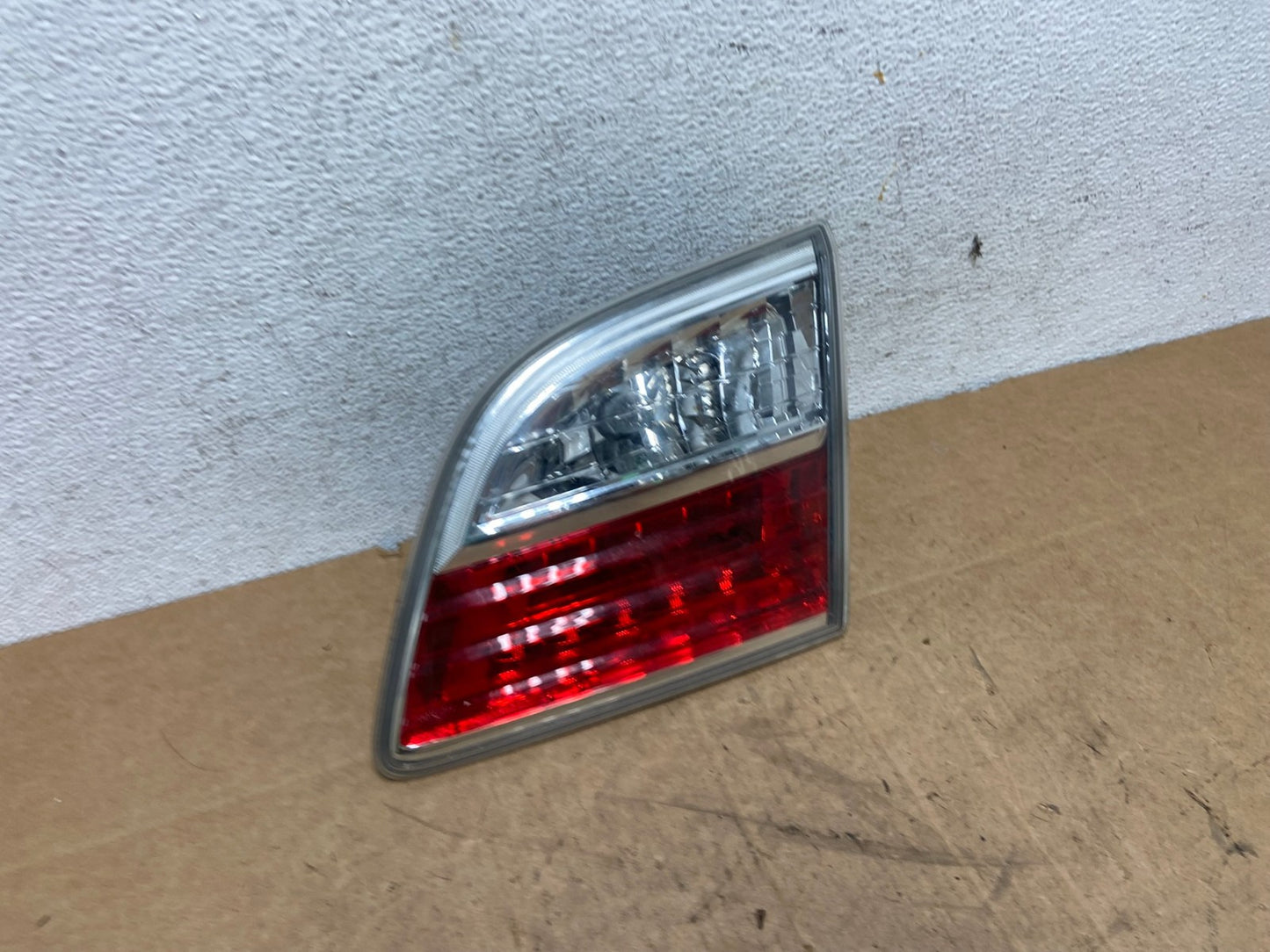 2010 2011 2012 Mazda CX-9 Tail Light Inner Right Passenger Rh Side AD6359 LK2