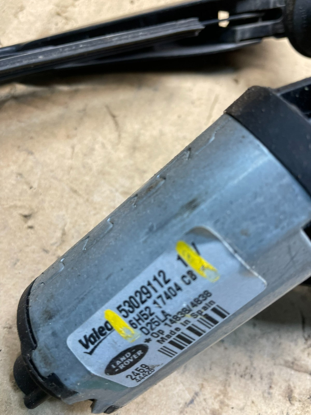 2008-2012 Land Rover LR2 Rear Glass Windshield Wiper Motor OEM w6837 DG6