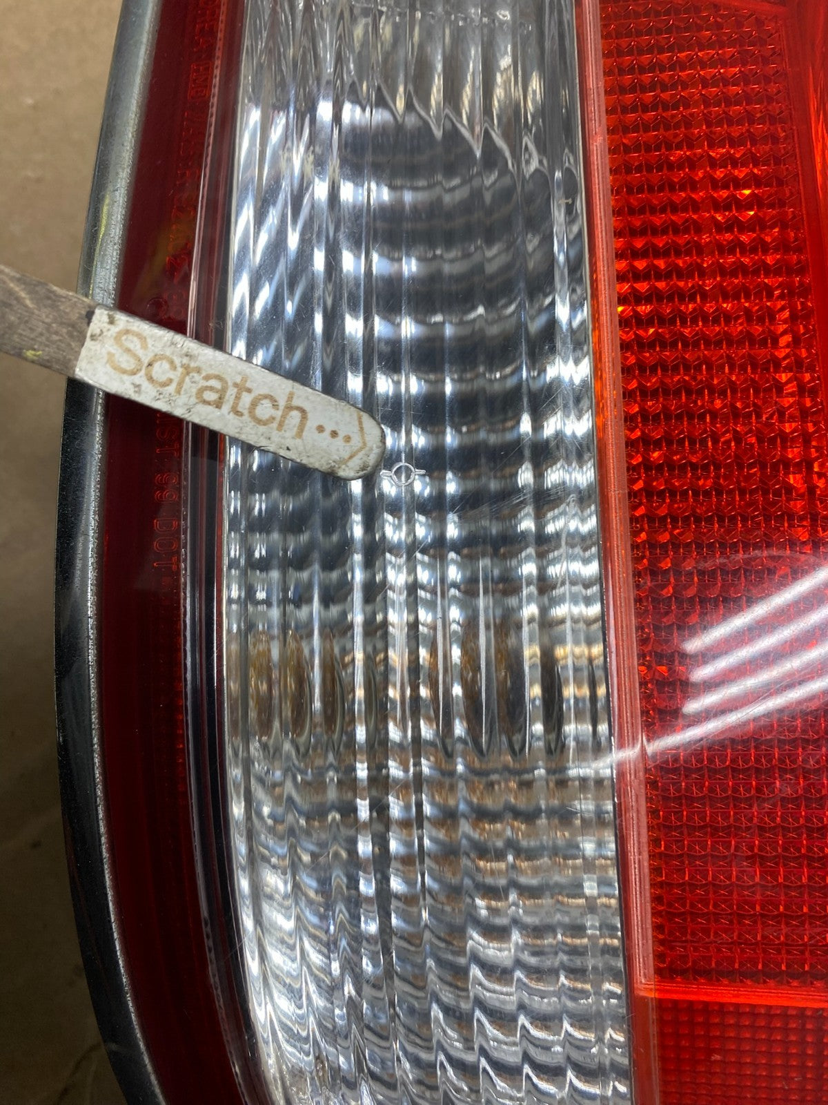 2001-2003 Hyundai XG300 XG350 XG Right Passenger Side Tail Light Oem X2416 DW3