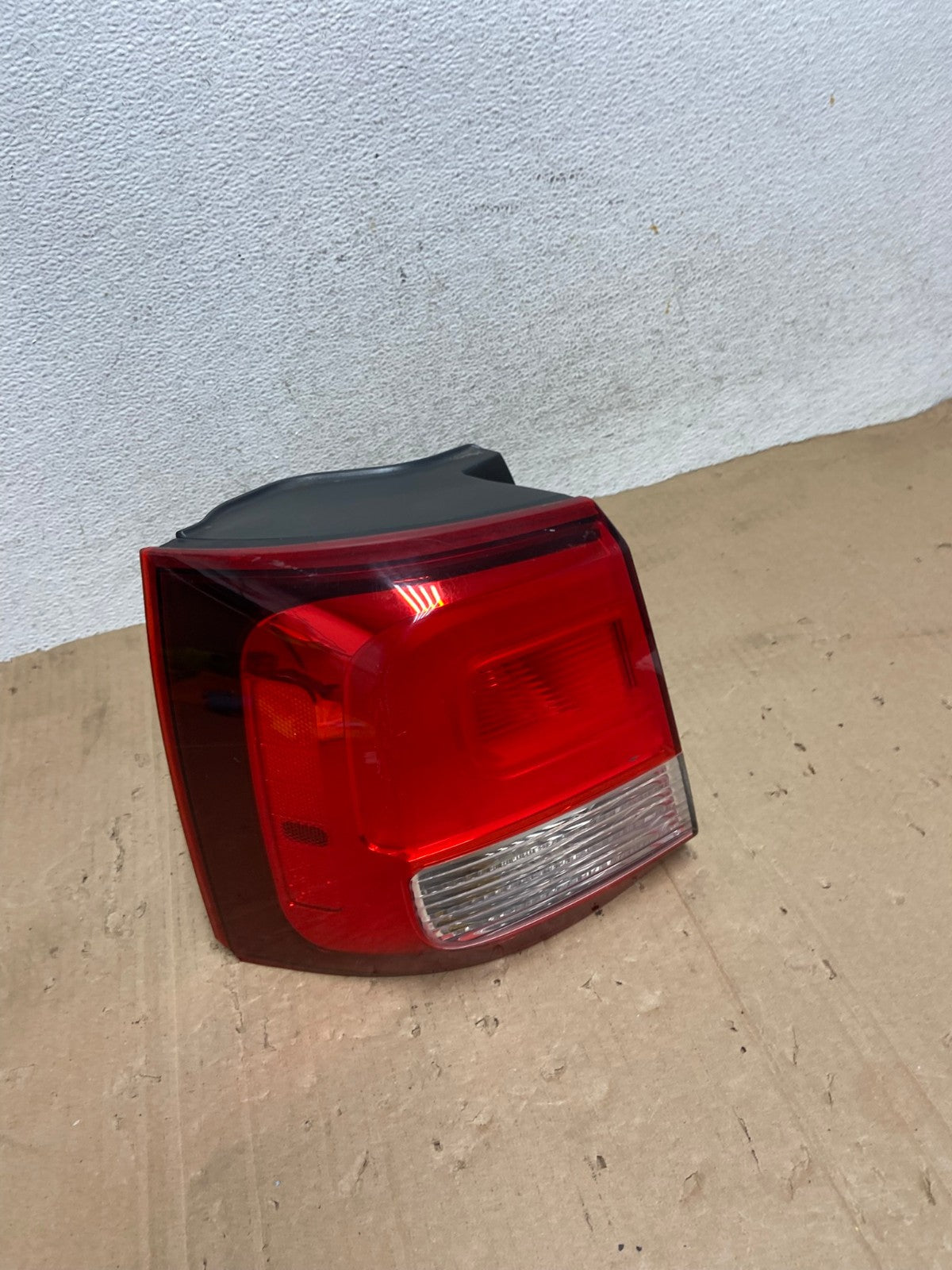 2014 2015 Kia Sorento Left Driver Lh Tail Light AE9205 LK2