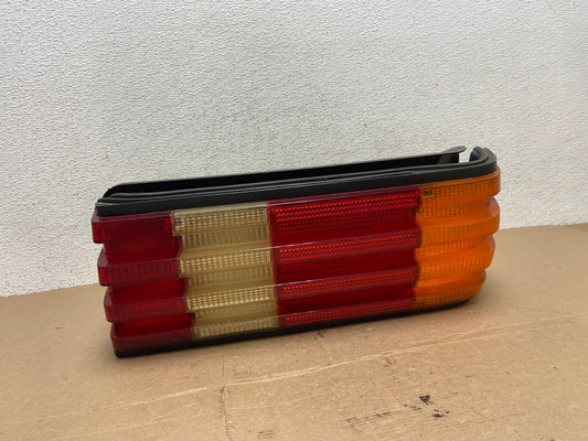 1986 to 1991 Mercedes-Benz W126 Right Passenger Side Tail Light AF4442 LK0