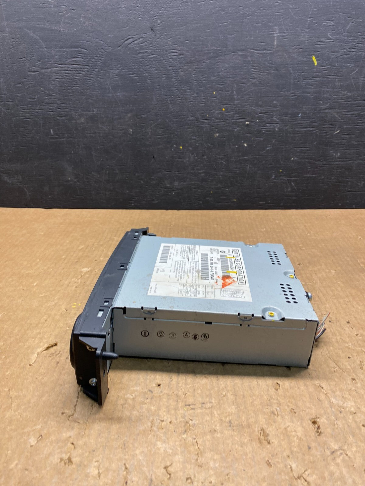 2003-2006 Dodge Chrysler Caravan Town Country DVD Player t8732 DG2