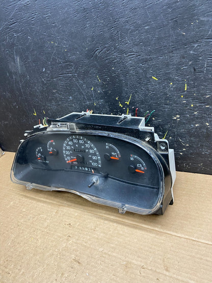 2001 - 2002 Ford Econoline E250 E350 Van Speedometer Instrument Cluster w1707 DG2