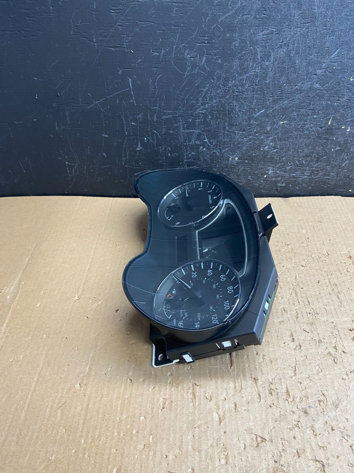 2013 Nissan Pathfinder Speedometer Cluster Gauge AE4307 DW2