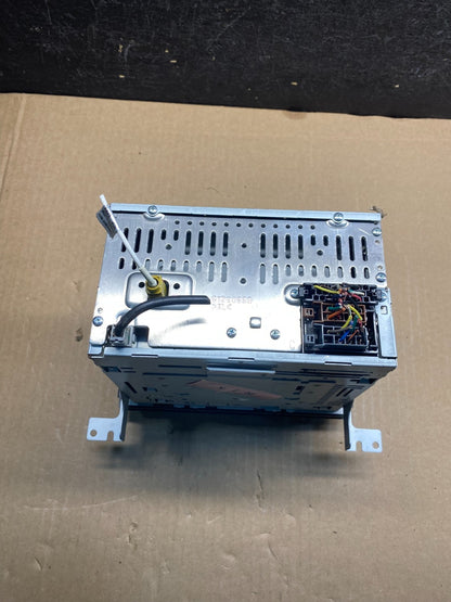 2010 to 2012 Hyundai Santa Fe AM/FM Radio CD Player AE7889 DG6