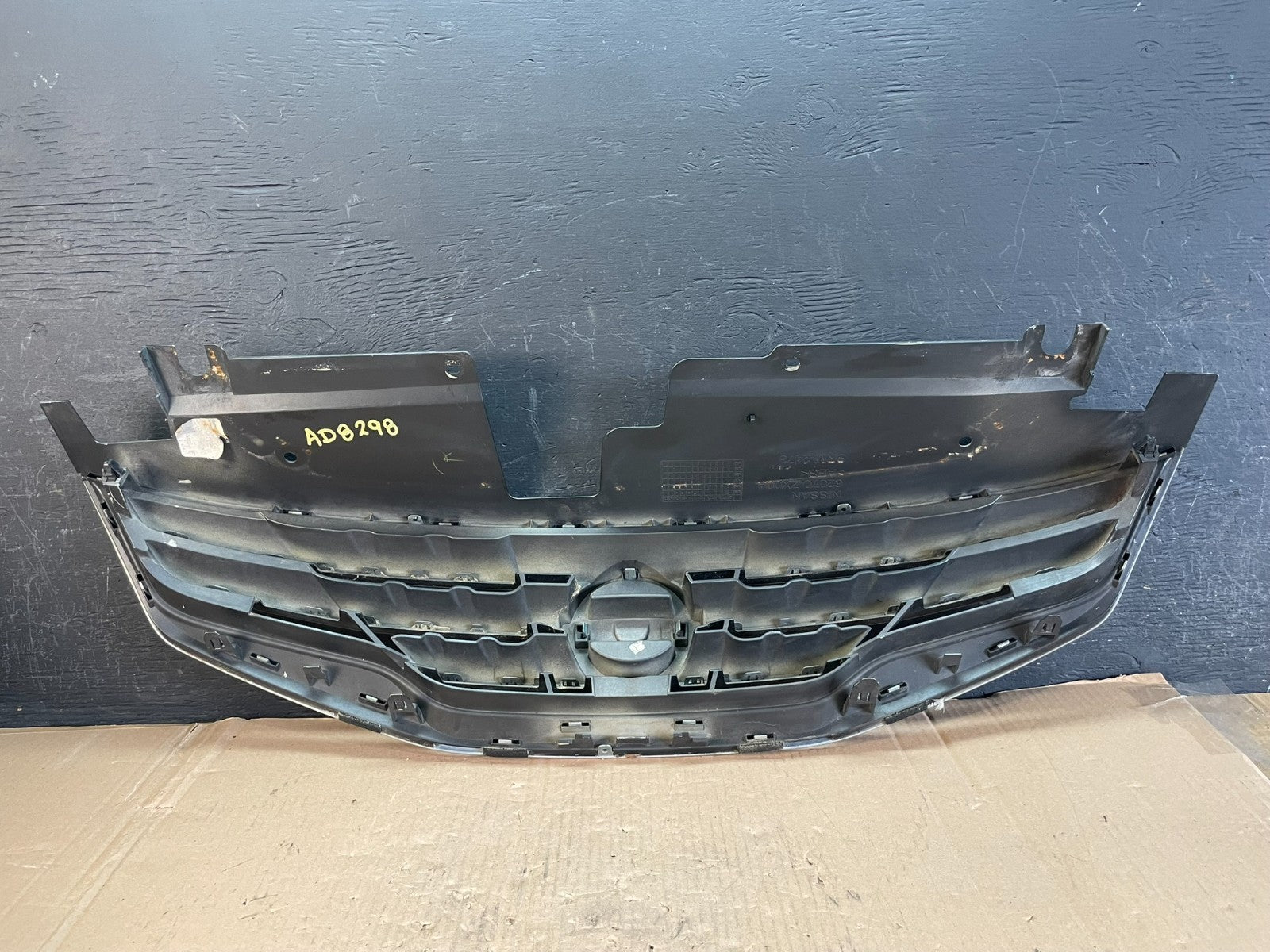Sedan 2010 2011 2012 Nissan Altima Front Upper Grill Grille AD8298 DG3