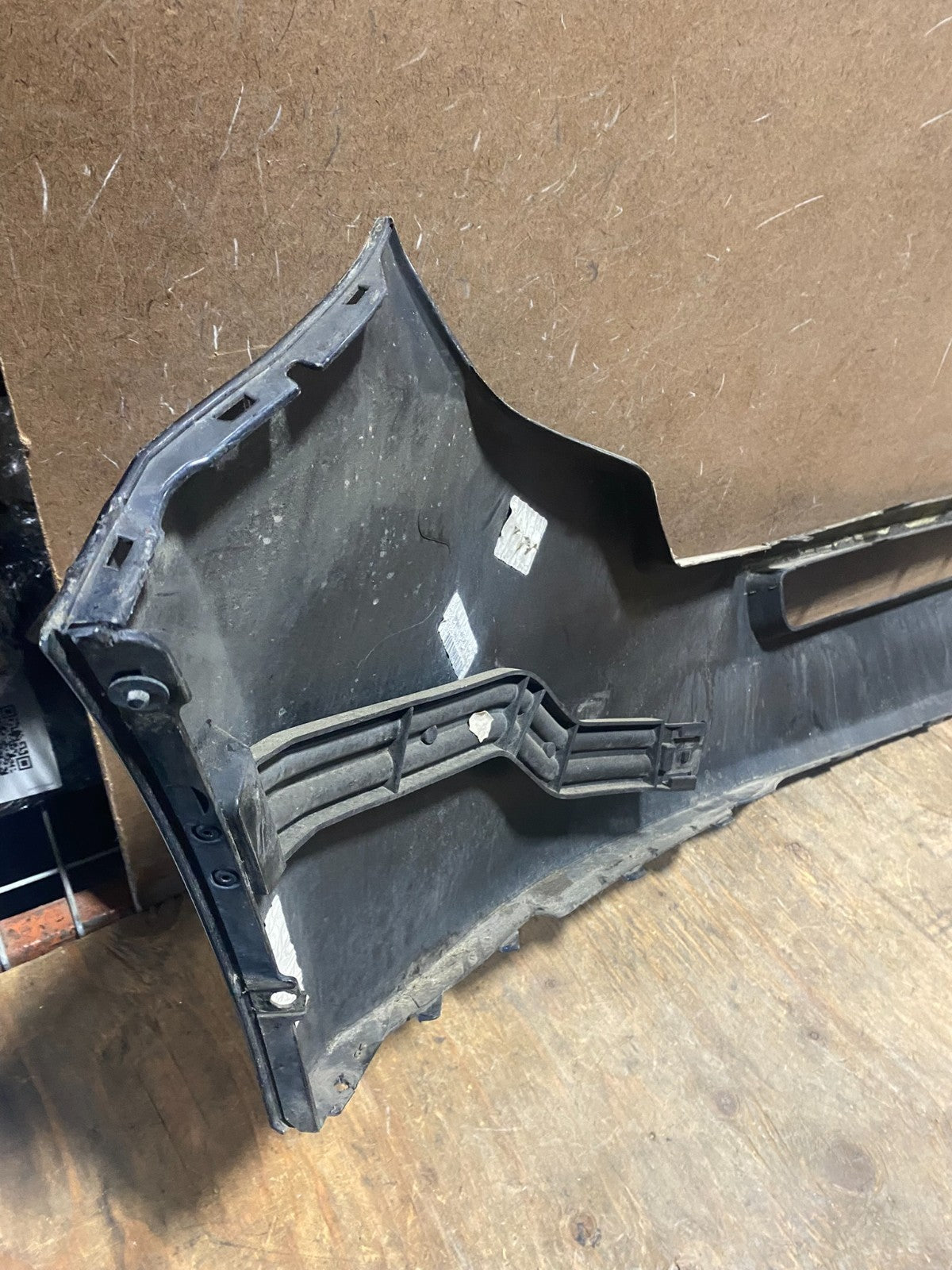 2007 to 2010 Ford Edge Front Bumper Cover Upper AD8
