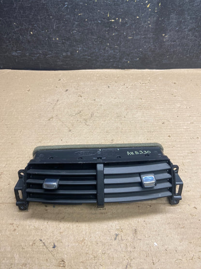 2011 to 2014 Ford Edge Center Dash Radio Panel Air Vent ah5330 DG0