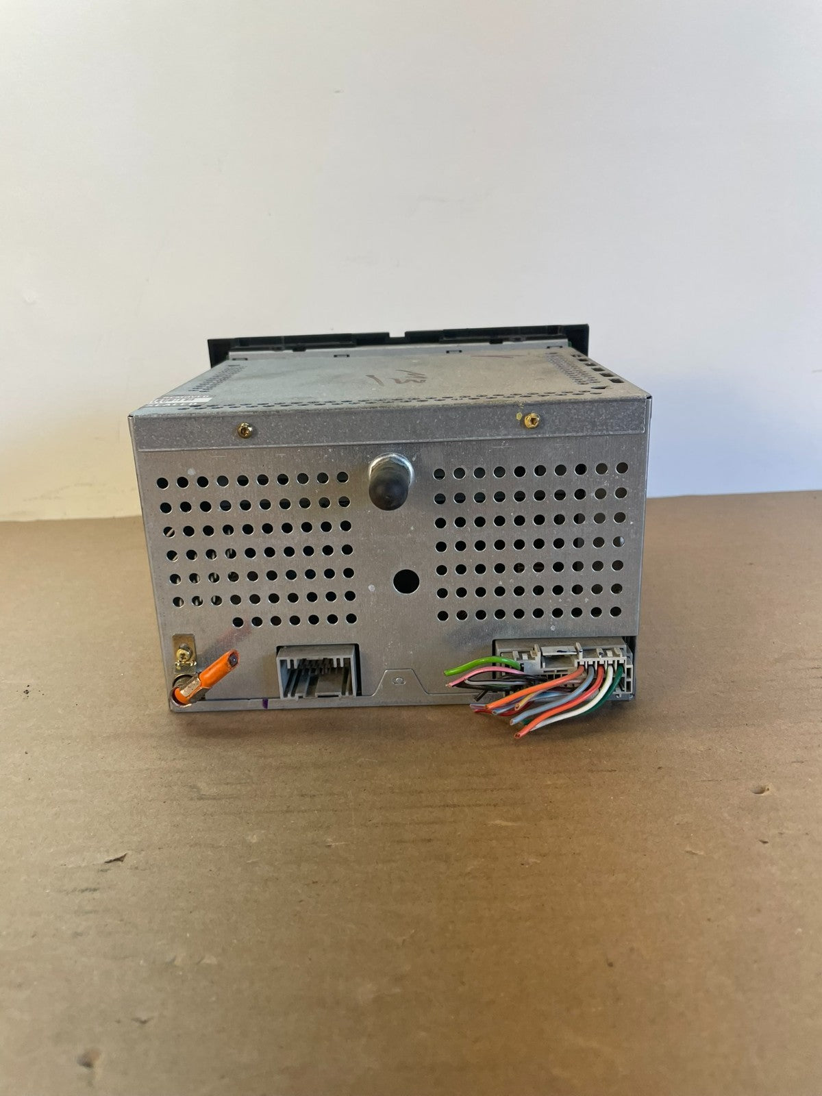 2004 to 2008 Ford F150 Mustang Radio Stereo Audio AM/FM af5587 DG6