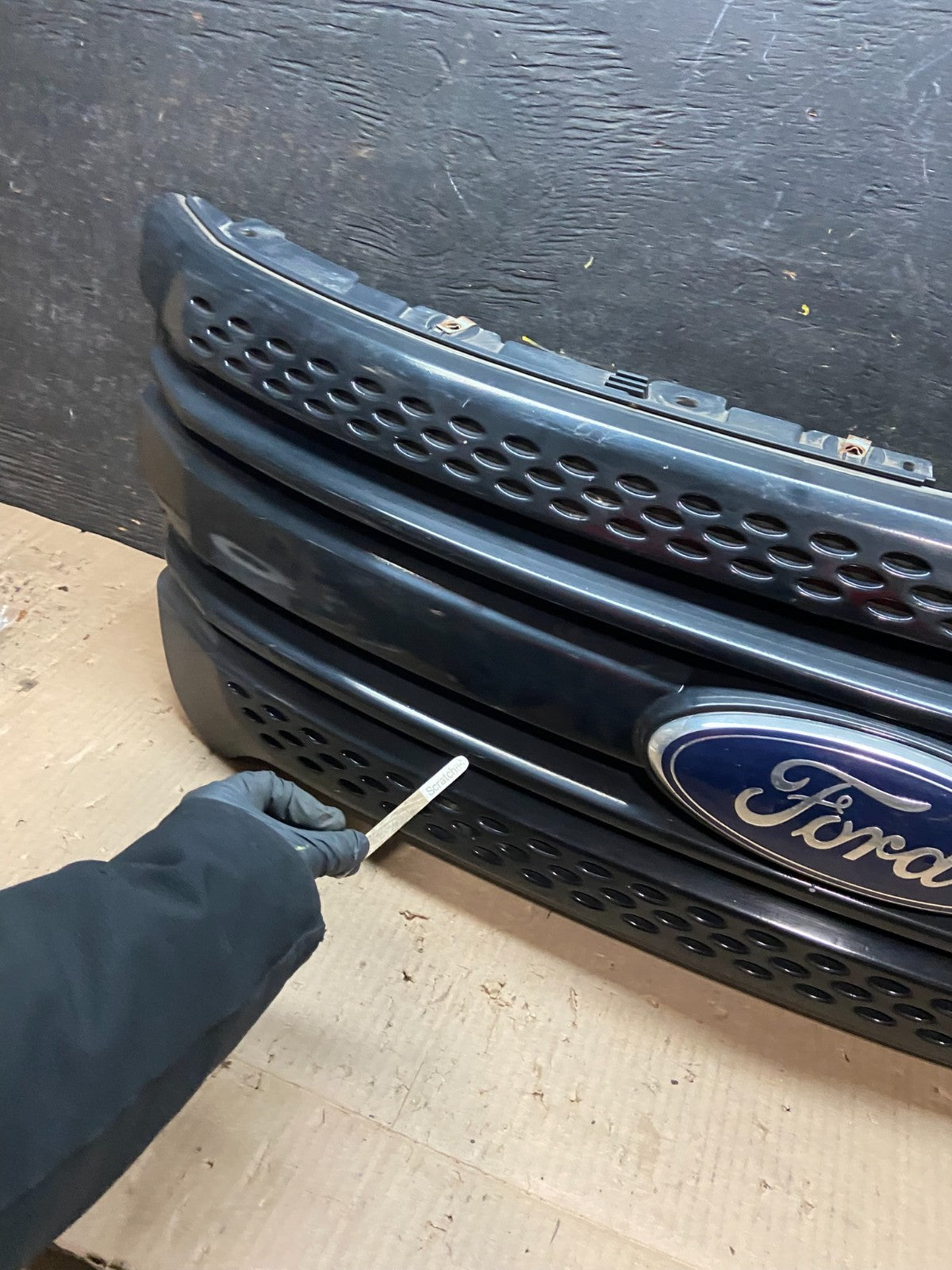 2011 to 2015 Ford Explorer Upper Front Grill Grille Oem W5732 DG7