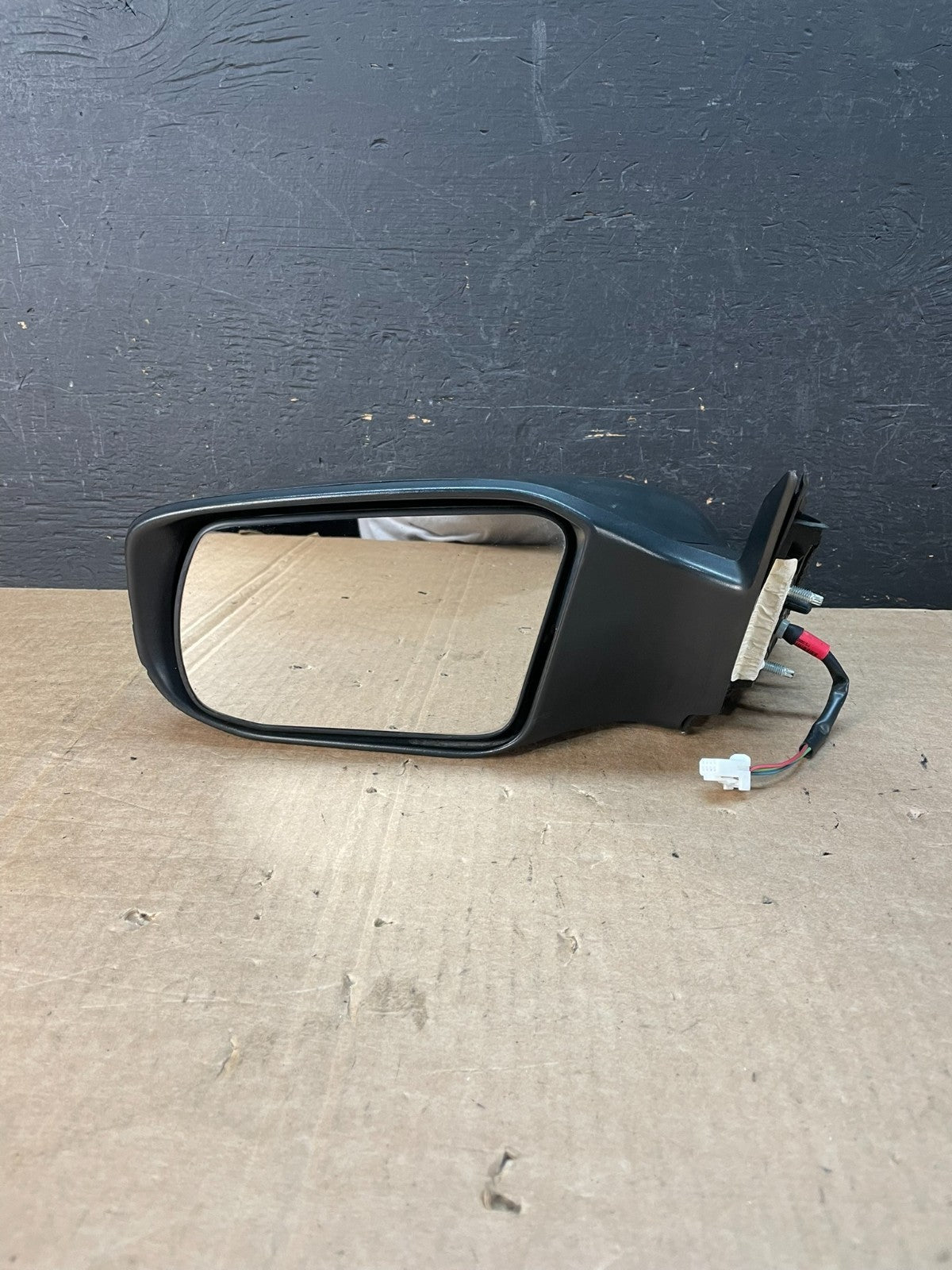 2013 to 2018 Nissan Altima Left Driver LH Side View Door Mirror AE8475 DW9