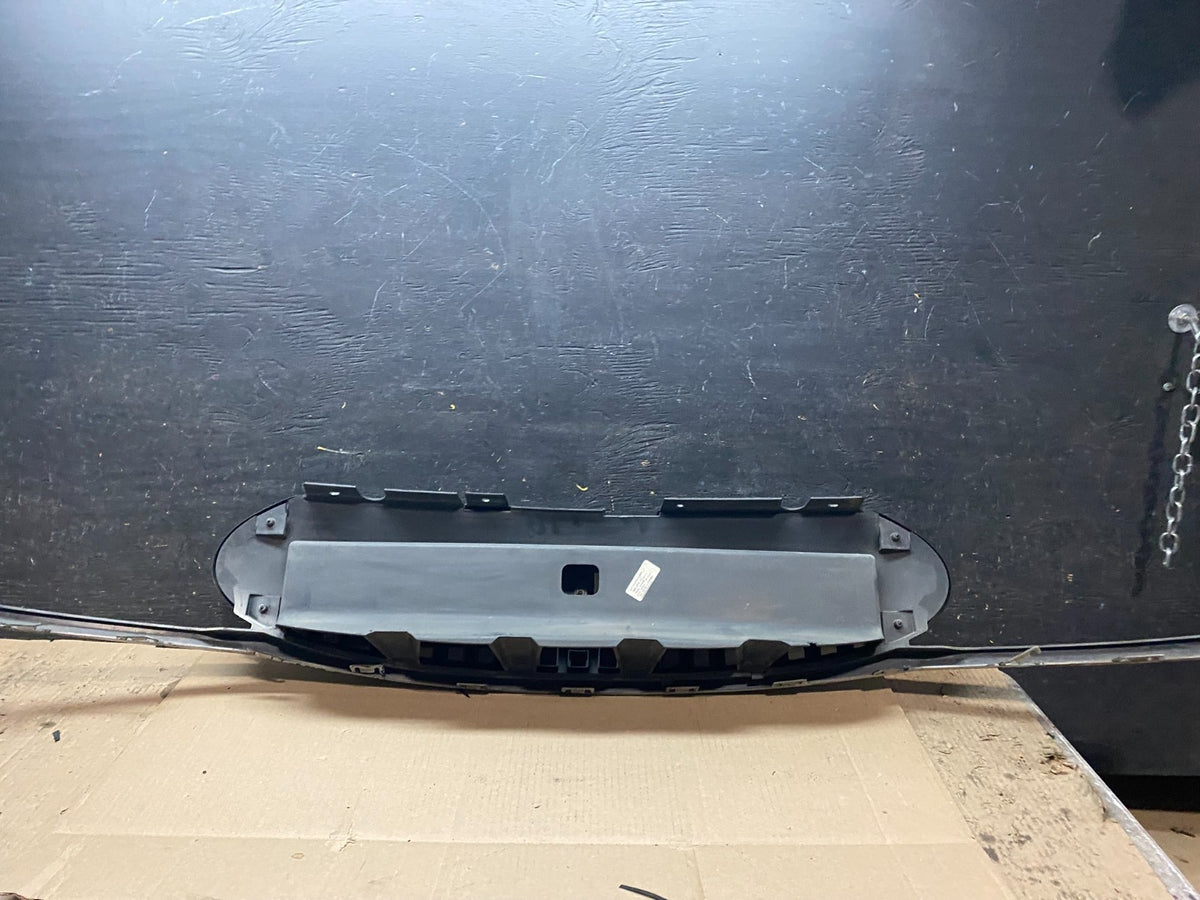 2002-2005 Buick Rendezvous Front Upper Grill Grille With Emblem X3048 DG8
