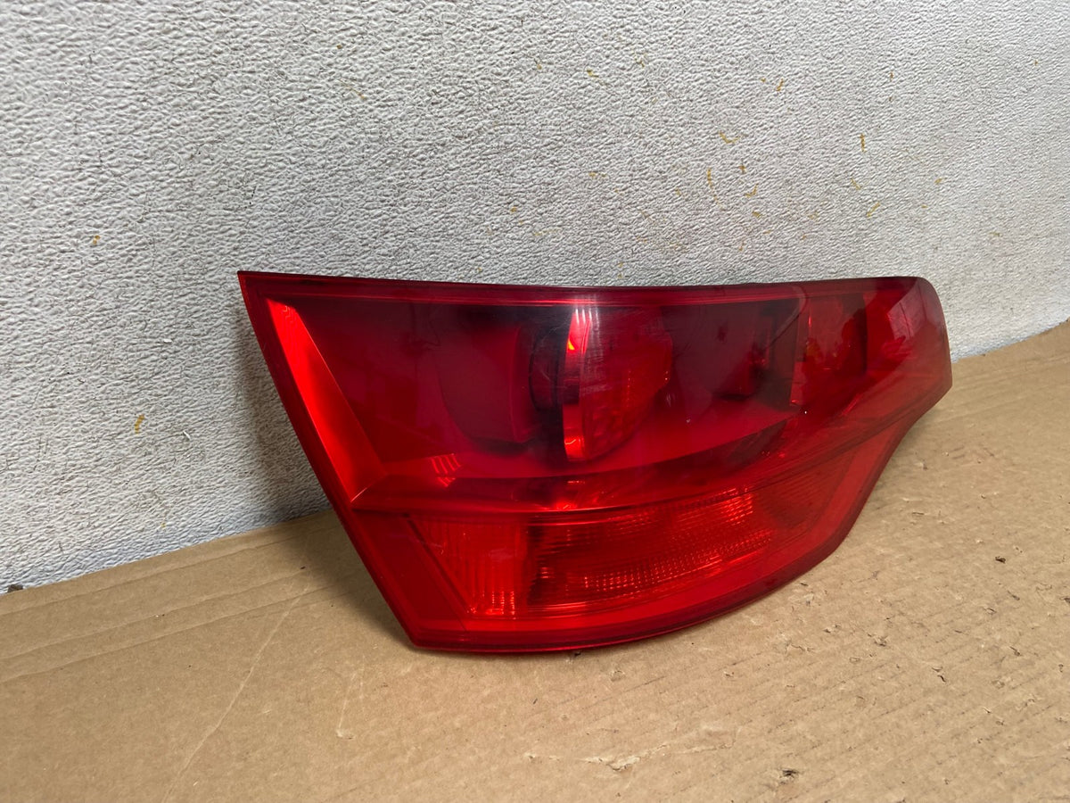 2007 2008 2009 Audi Q7 Left Driver Lh Side Tail Light AH8478 LK1