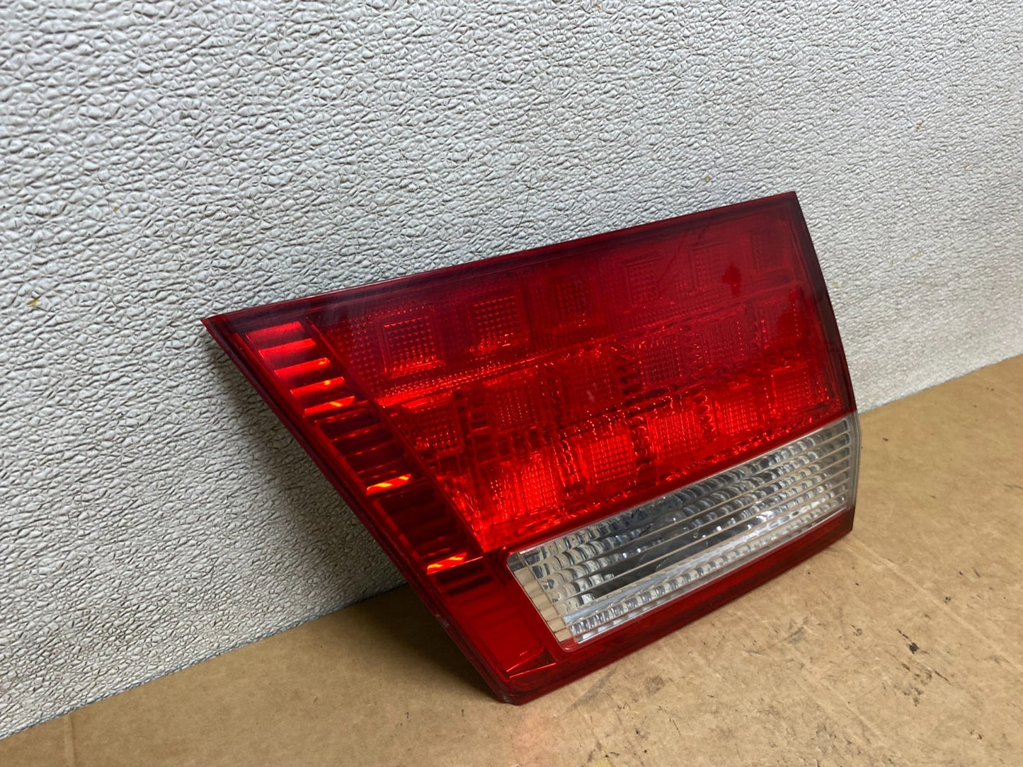 2005 2006 2007 Honda Odyssey Inner Left Driver Lh Tail Light T3515 DW1