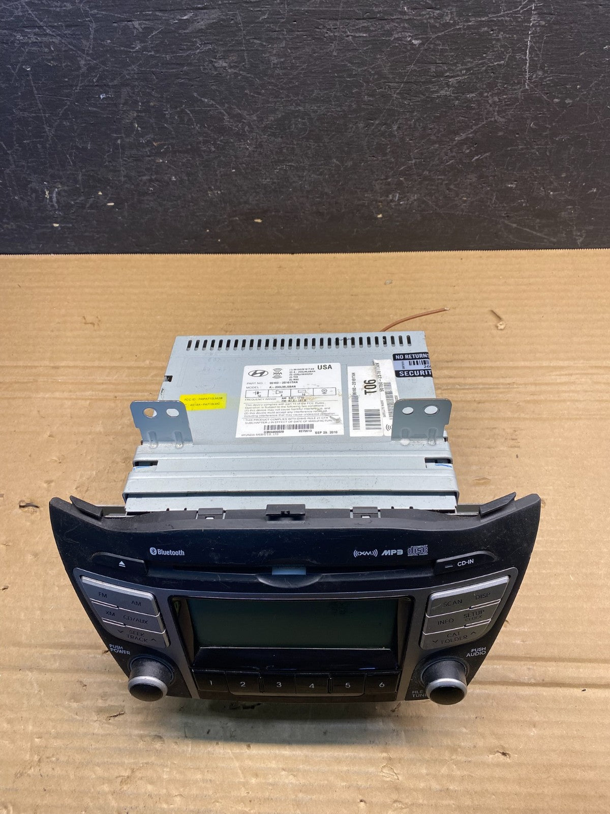 2010 to 2013 Hyundai Tucson FM Radio Single CD Player 96160-2S161TAN AE4806 DG3
