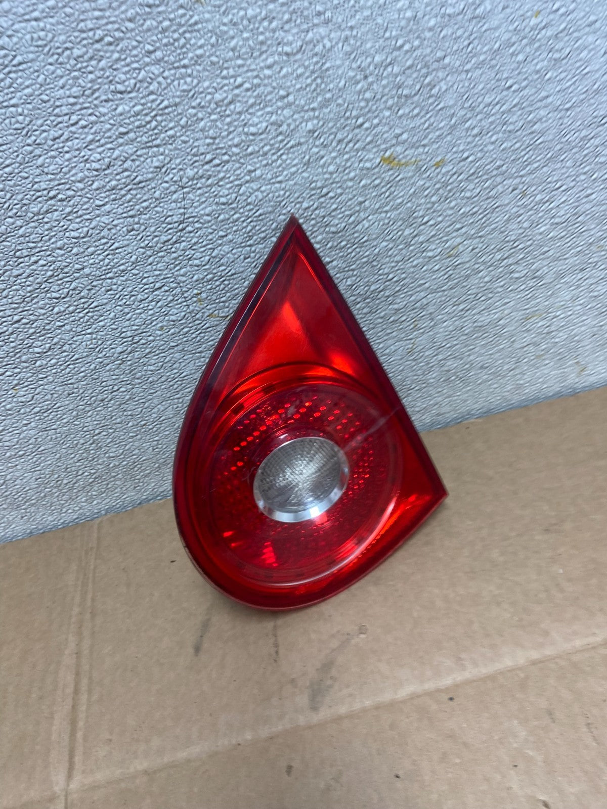2006-2009 Volkswagen Golf Right Passenger Rh Tail Light Inner Trunk Y8399 DW2