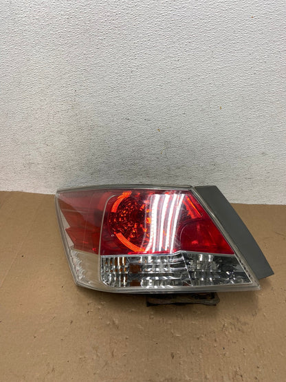 2008 to 2012 Honda Accord Sedan Tail light Left Driver LH Side AD7731 LK0